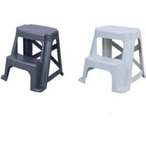 Büyük basamaklı tabure, güvenli ve pratik, uzun ömürlü kullanım için ideal